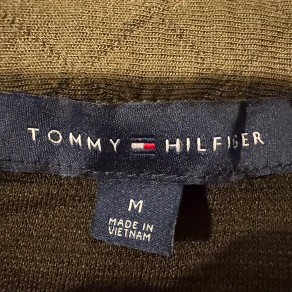 Tommy Hilfiger Lightweight Quilted Jacket – Army Green – Women's Medium - Picture 6 of 7